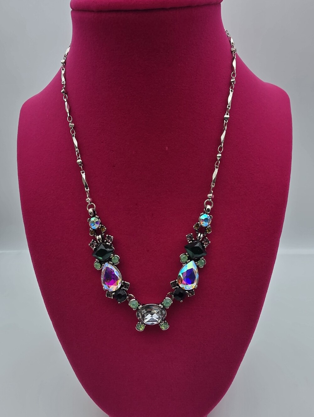 Glass And Crystal Multicolr Iridescent Silvertone Necklace